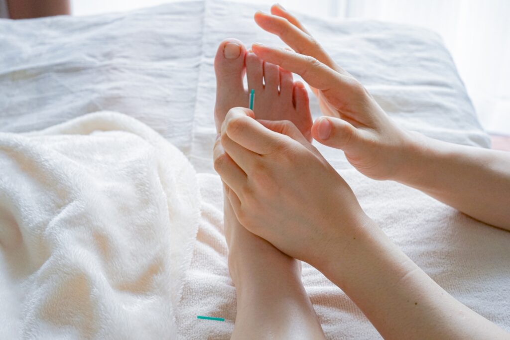 足への鍼治療|Kanamori鍼灸院